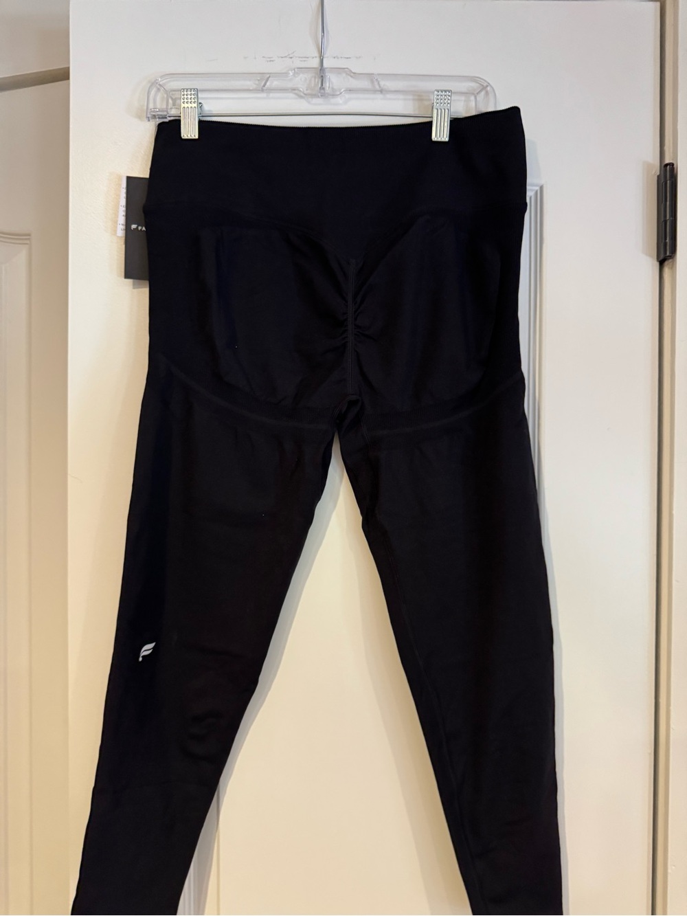 Fabletics Women’s Black High-Waist Leggings NWT - Picture 4 of 4